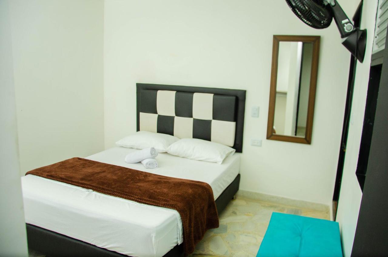Casa Hotel Los Arboles Bello Exterior photo